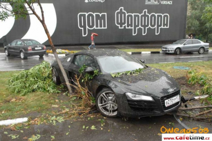 Audi R8 foto 9.jpg